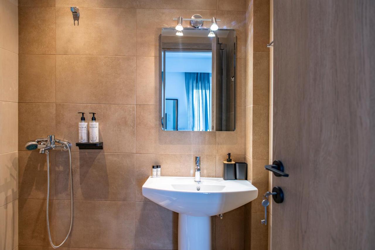 Zoe'S Cozy Room 2 Artemida  Ngoại thất bức ảnh